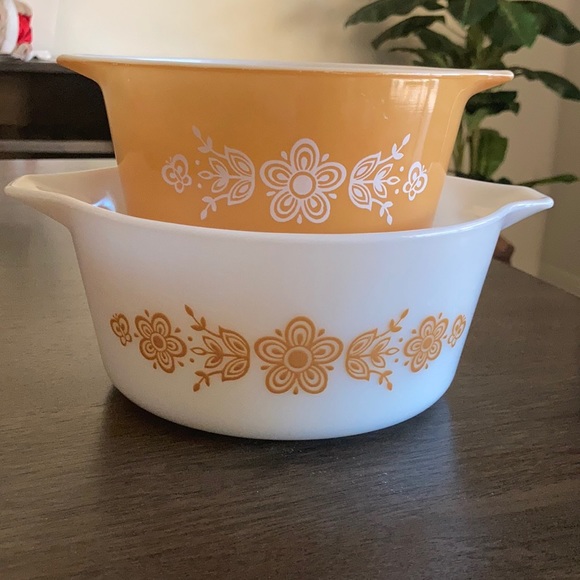 Pyrex Other - Vintage Pyrex Butterfly Gold Casserole Dish - 2